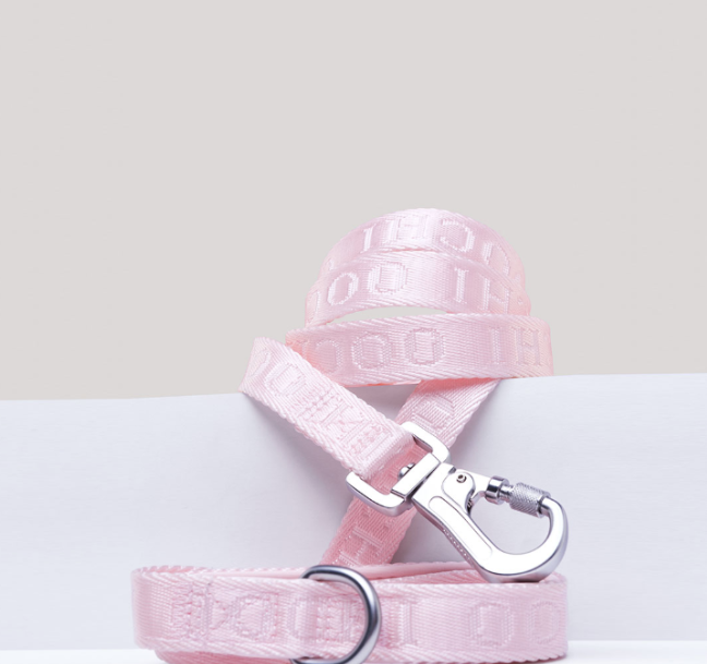 BLUSH STANDARD LEASH